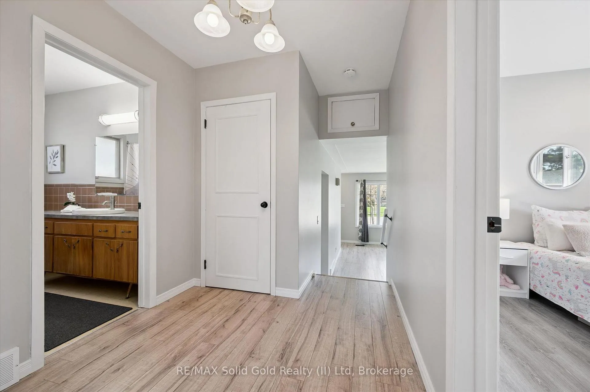 Photo 18 of 95 Weichel Street, Kitchener — HOMEH