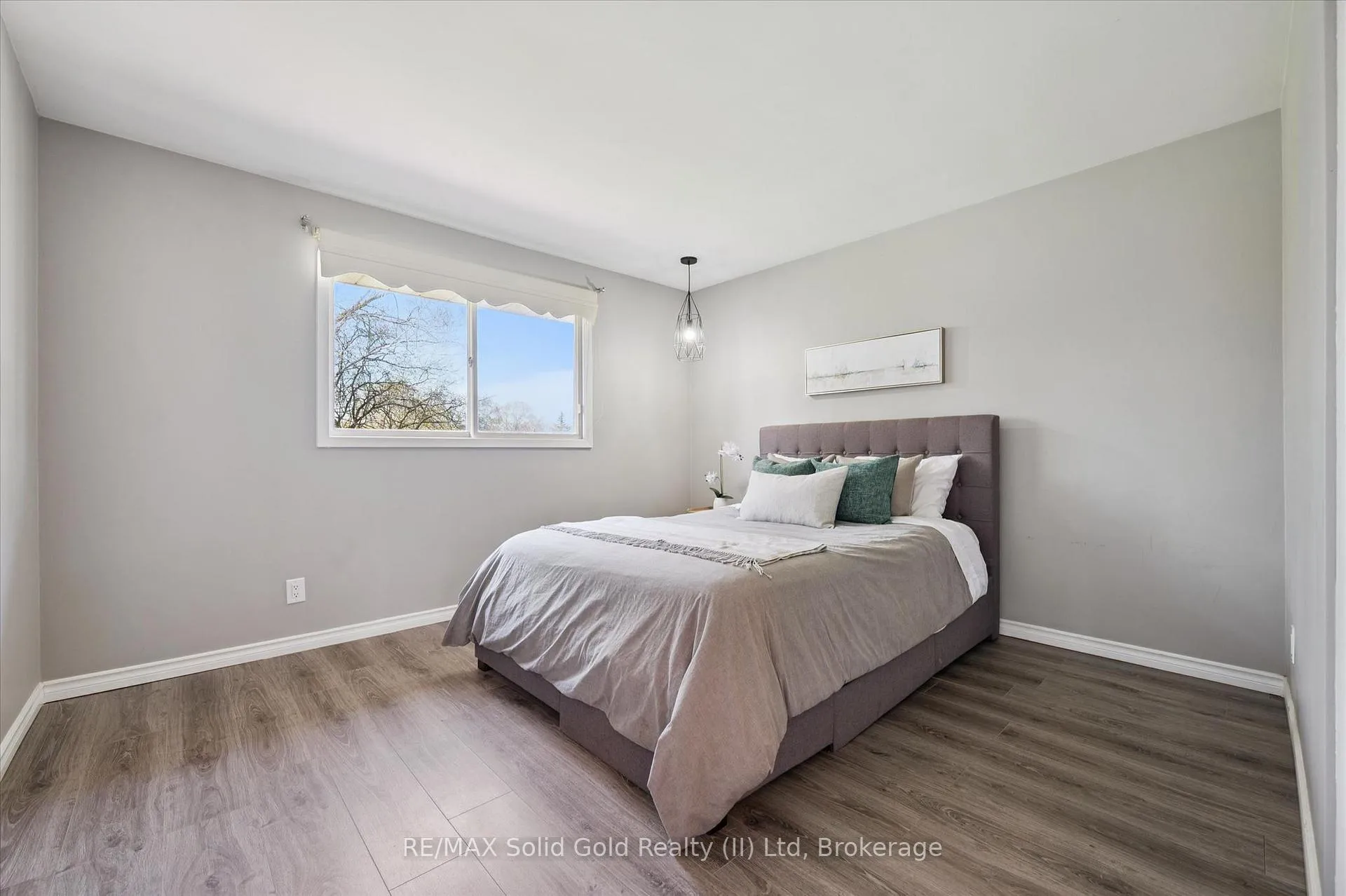 Photo 19 of 95 Weichel Street, Kitchener — HOMEH