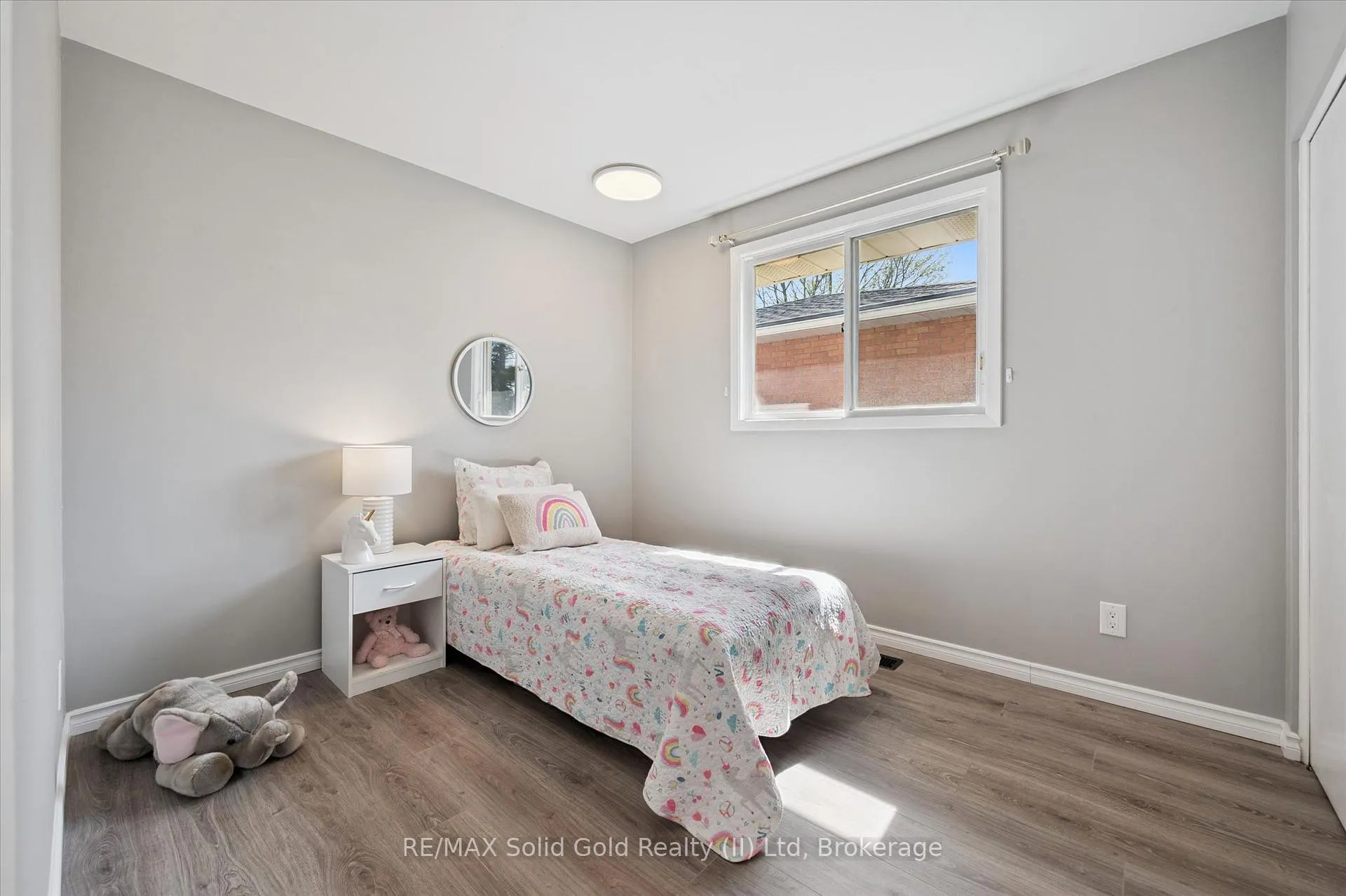 Photo 21 of 95 Weichel Street, Kitchener — HOMEH
