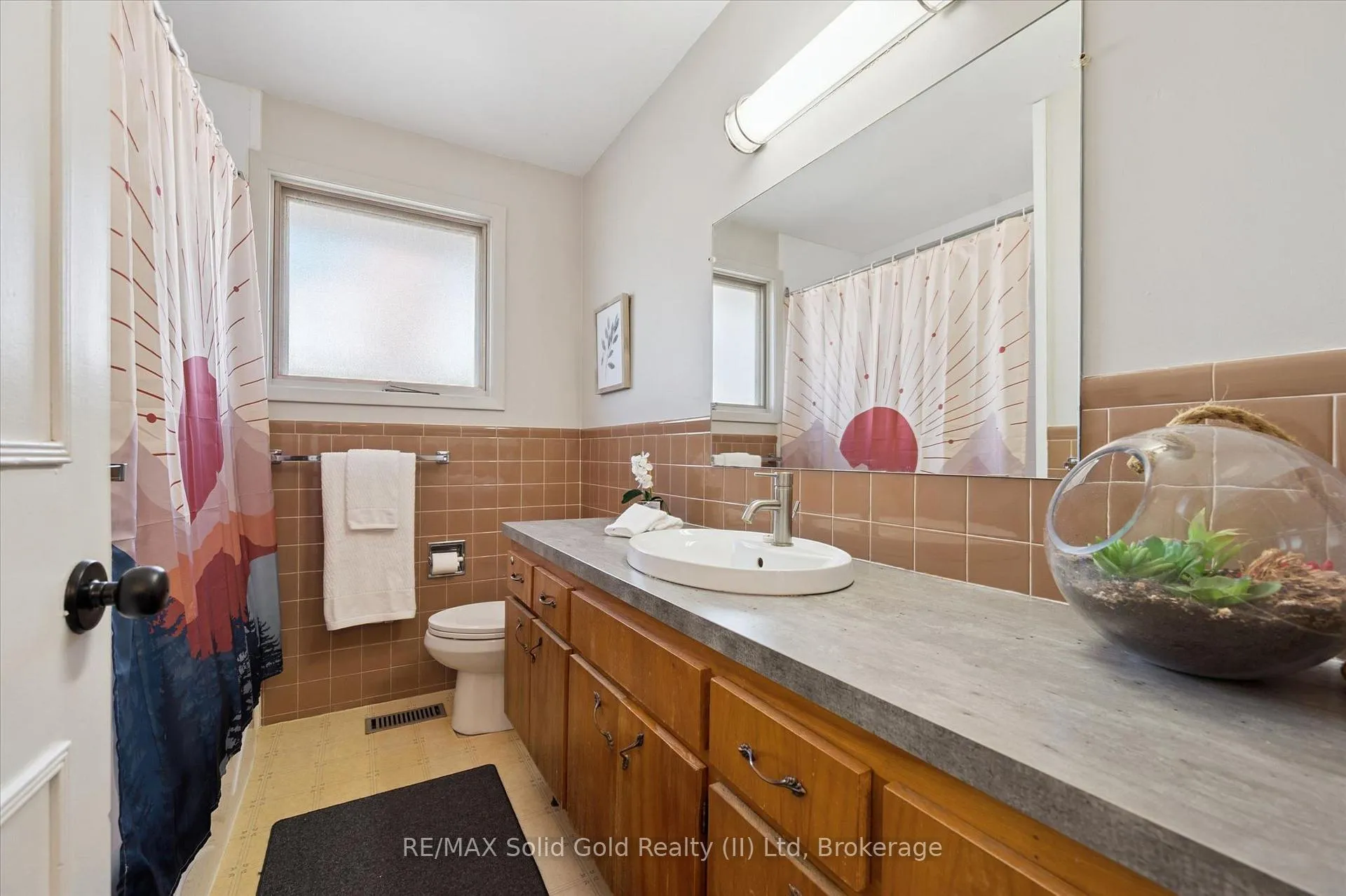 Photo 25 of 95 Weichel Street, Kitchener — HOMEH