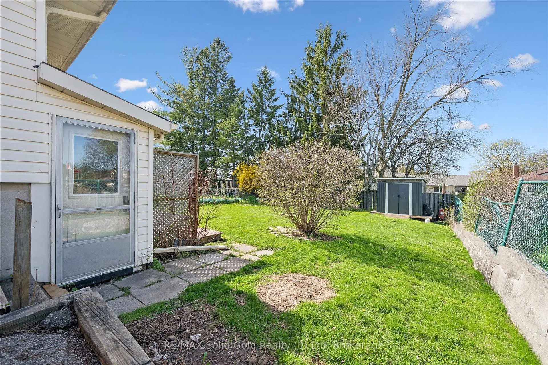 Photo 38 of 95 Weichel Street, Kitchener — HOMEH