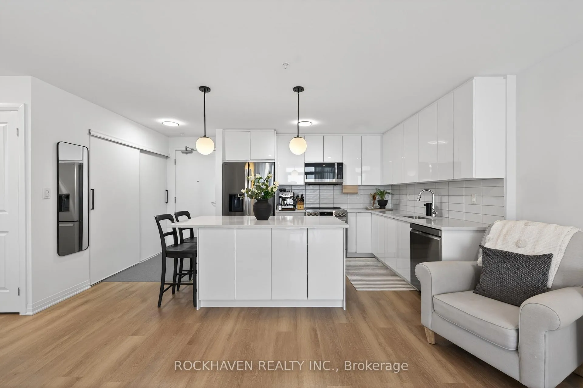 Photo 7 of Unit 503, 5 Hamilton Street N, Hamilton, Waterdown — HOMEH