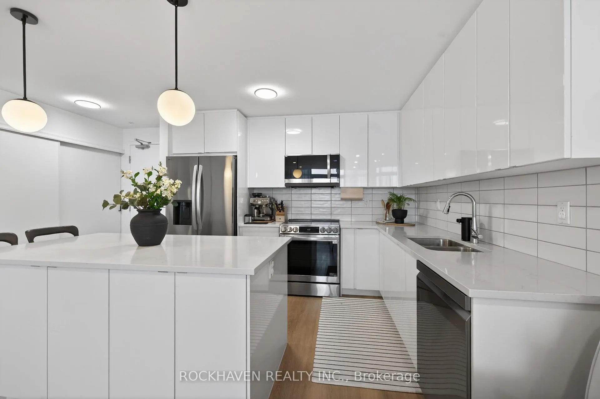 Photo 8 of Unit 503, 5 Hamilton Street N, Hamilton, Waterdown — HOMEH