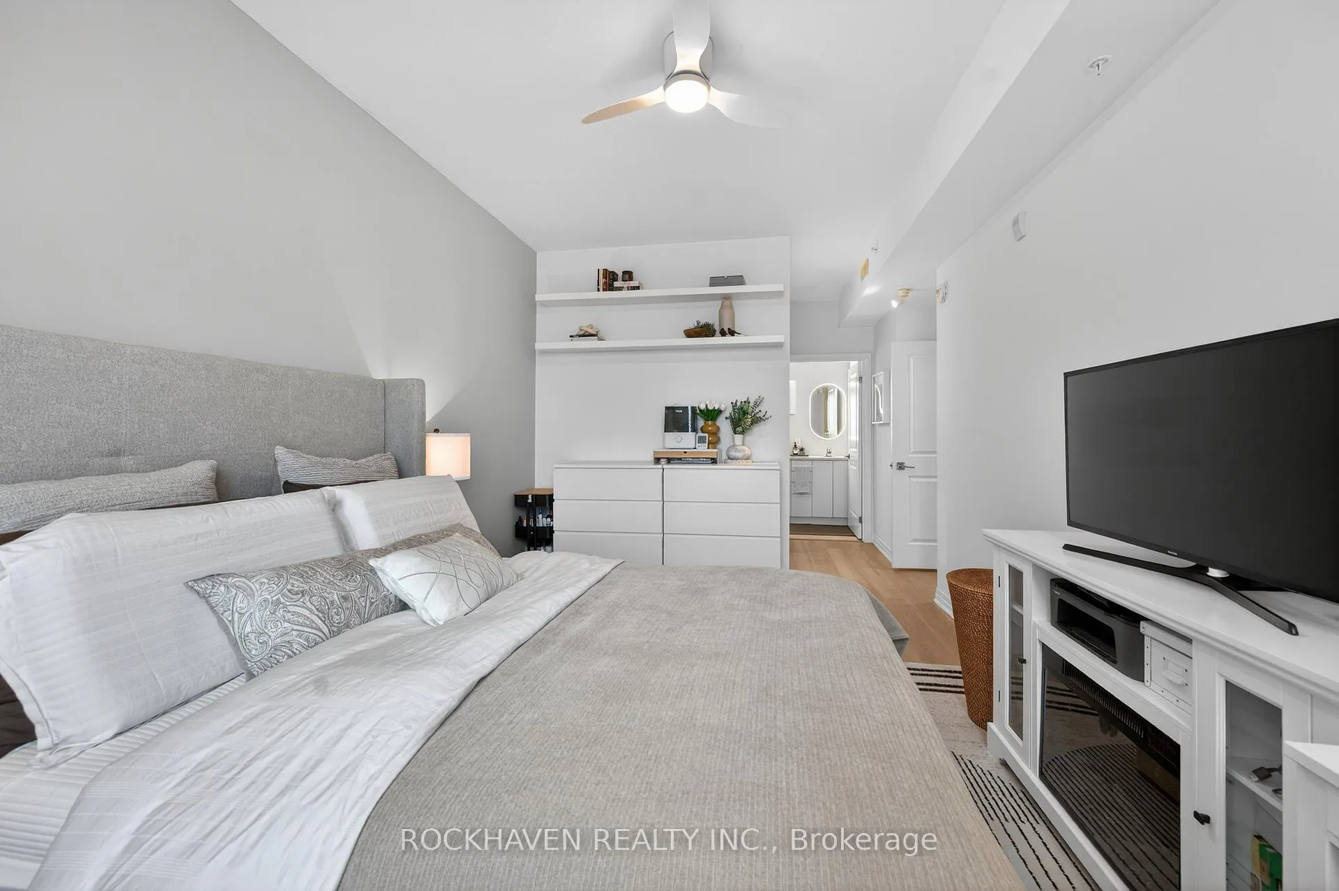 Photo 19 of Unit 503, 5 Hamilton Street N, Hamilton, Waterdown — HOMEH