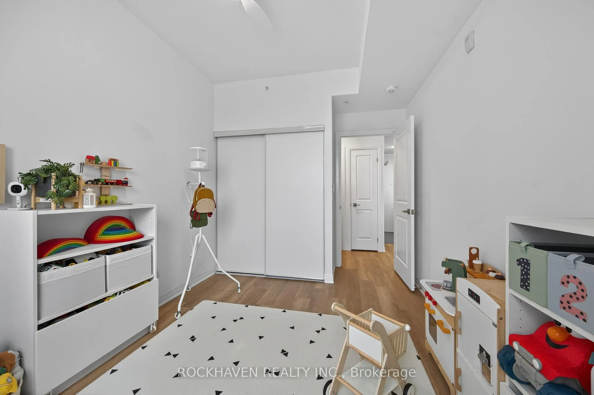 Photo 23 of Unit 503, 5 Hamilton Street N, Hamilton, Waterdown — HOMEH
