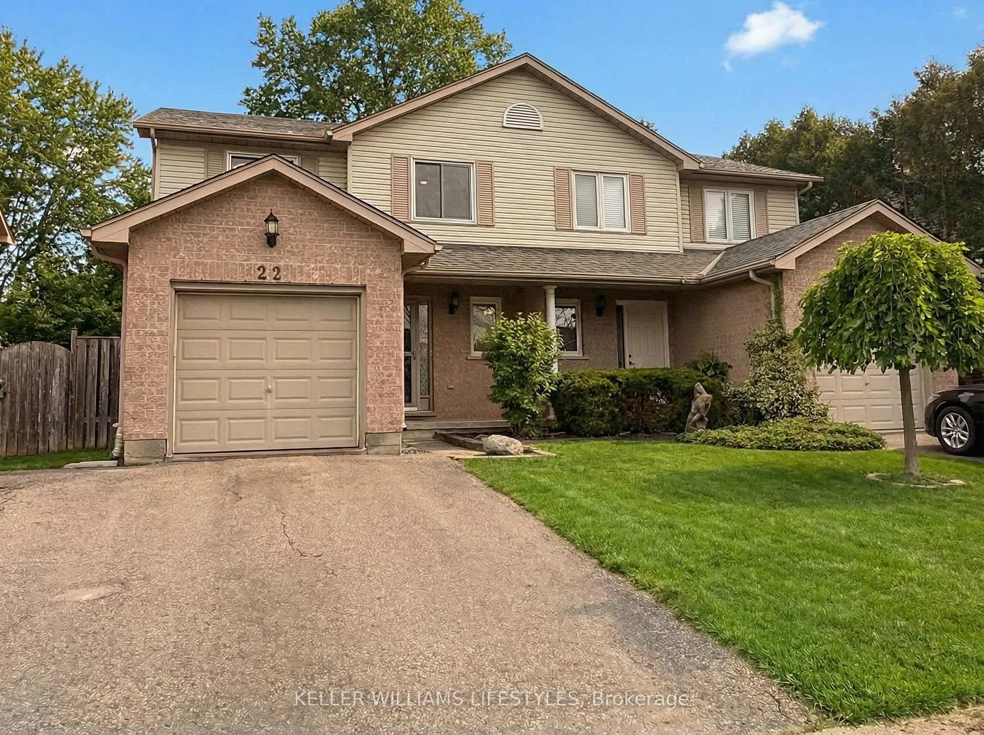 Photo 1 of 22 Tanoak Drive, London, North E — HOMEH