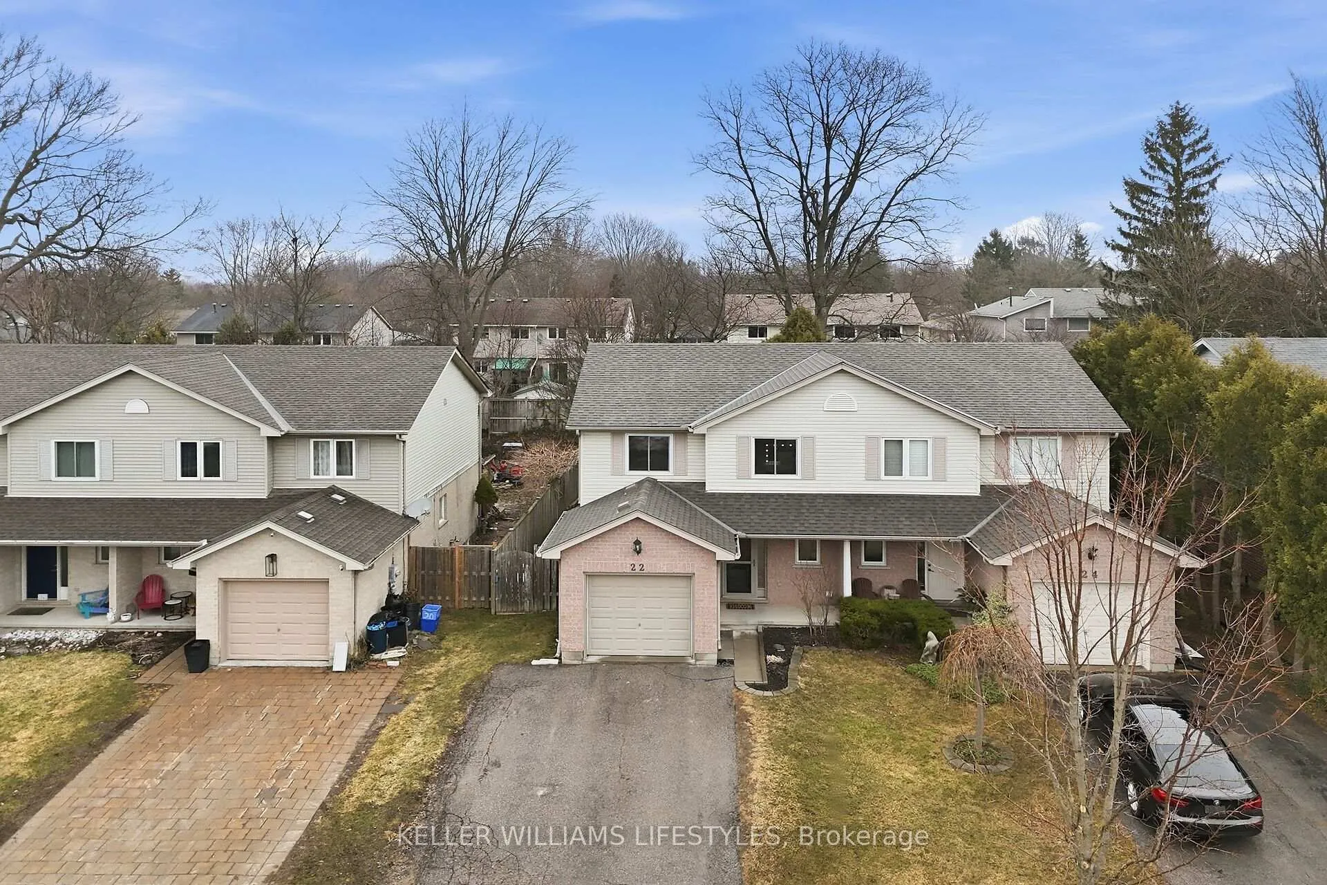Photo 4 of 22 Tanoak Drive, London, North E — HOMEH
