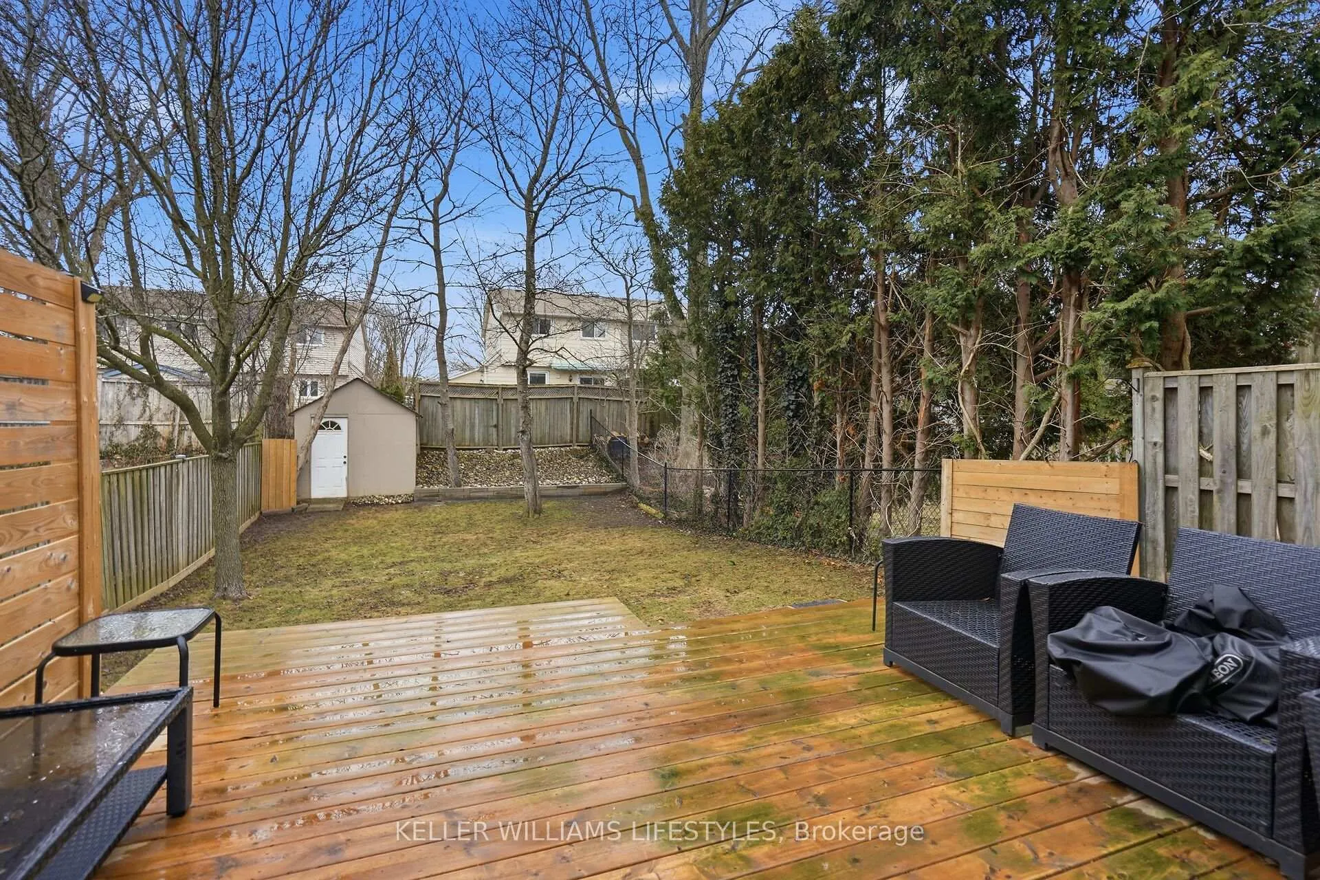 Photo 38 of 22 Tanoak Drive, London, North E — HOMEH