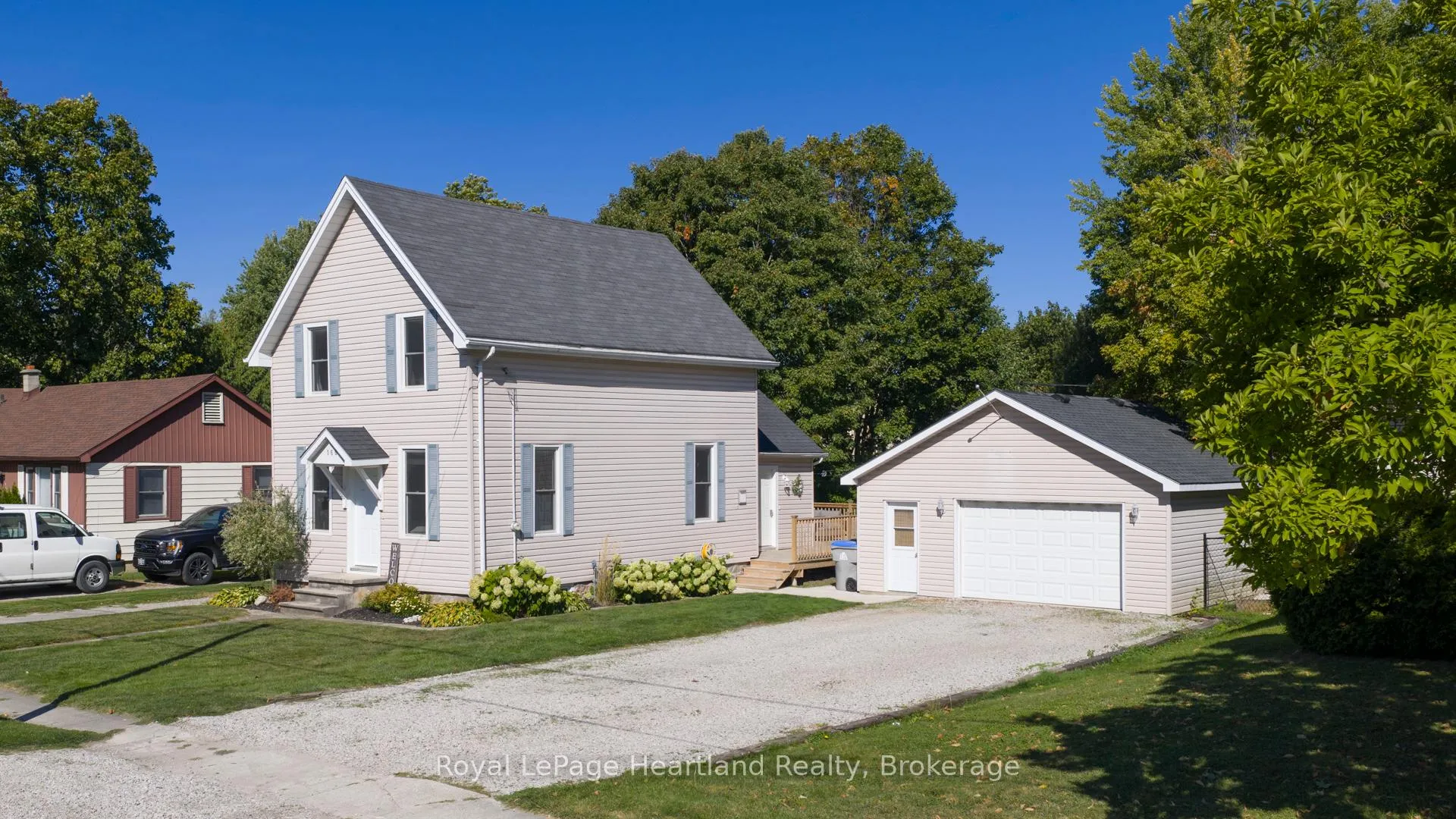 Photo 1 of 160 Richmond Street, Bluewater, Hensall — HOMEH