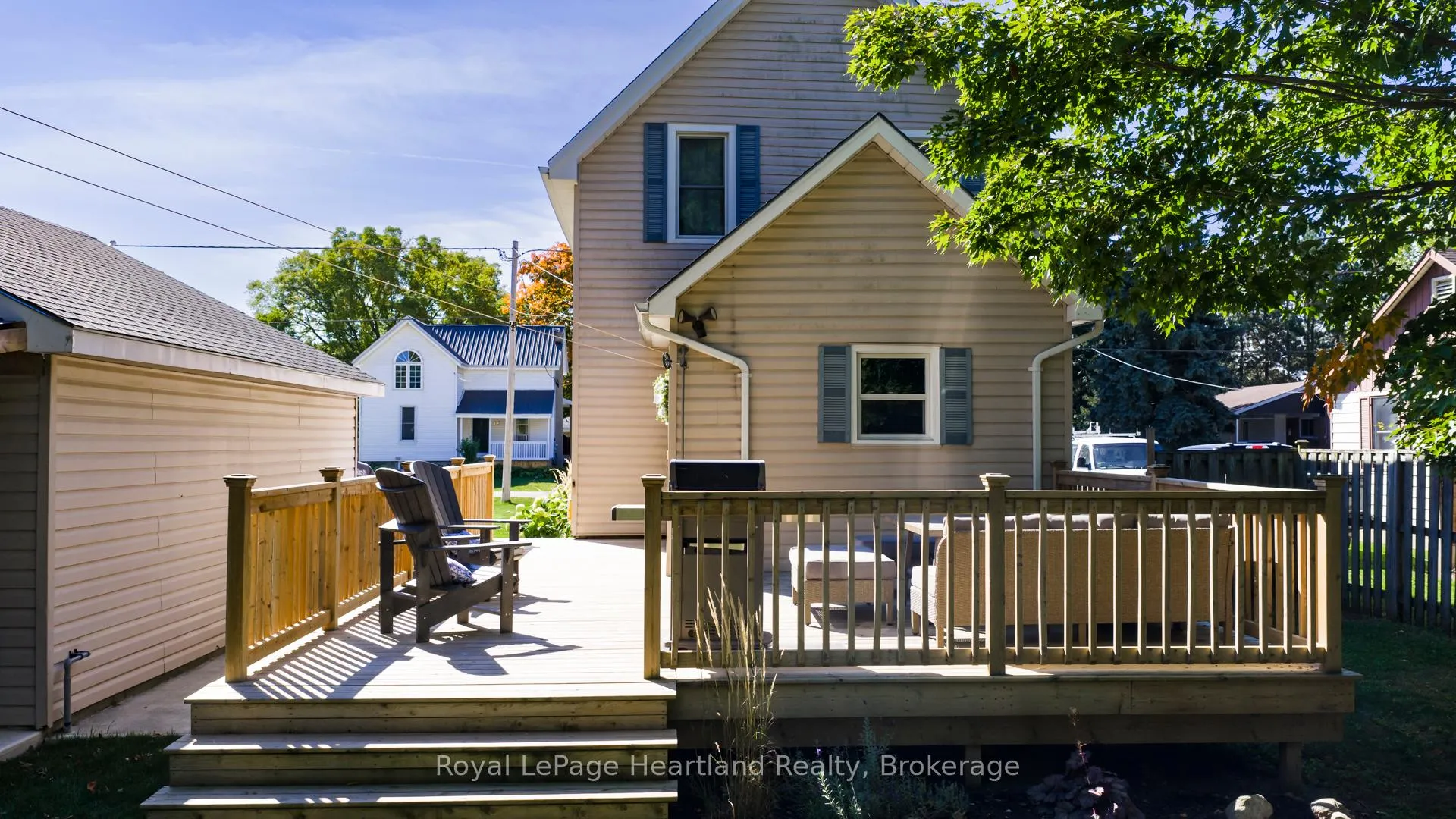 Photo 36 of 160 Richmond Street, Bluewater, Hensall — HOMEH