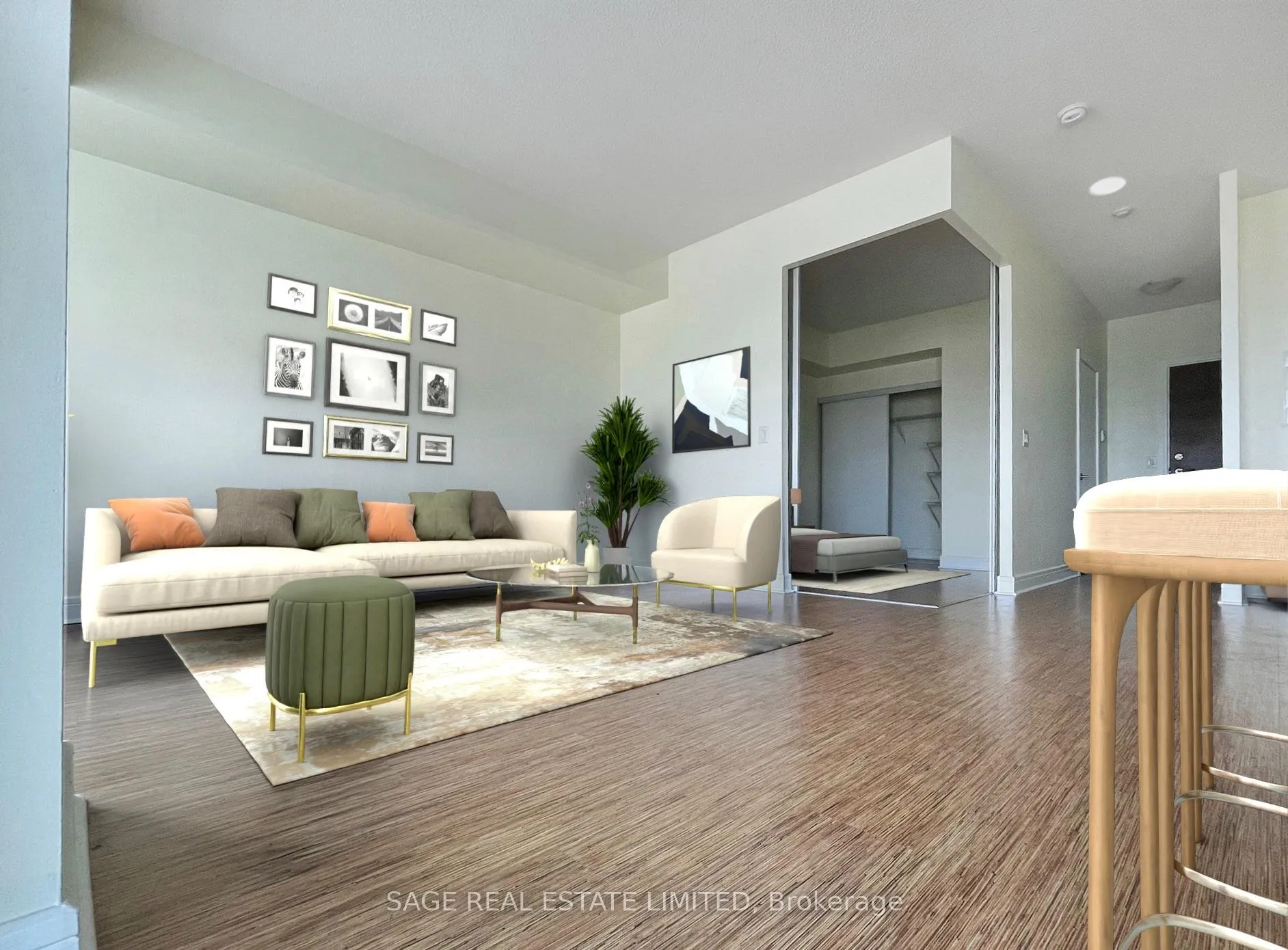 Photo 3 of Unit 712, 35 Brian Peck Crescent, Toronto, Thorncliffe Park — HOMEH