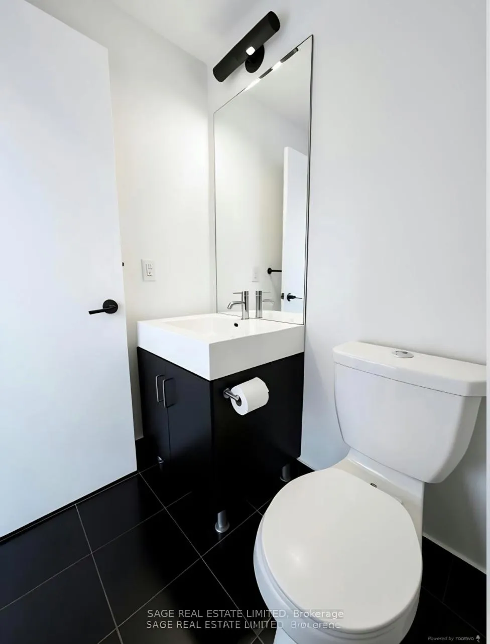 Photo 6 of Unit 712, 35 Brian Peck Crescent, Toronto, Thorncliffe Park — HOMEH