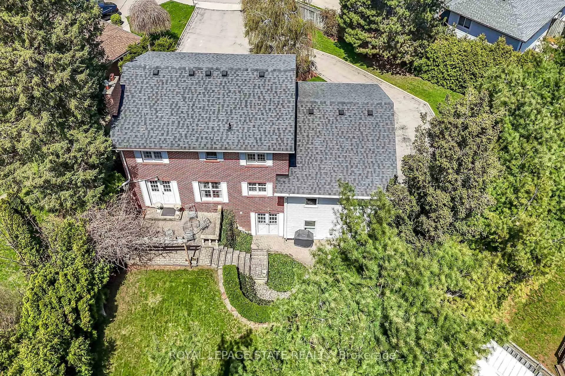 Photo 6 of 126 Forest Hill Crescent, Hamilton, Red Hill — HOMEH