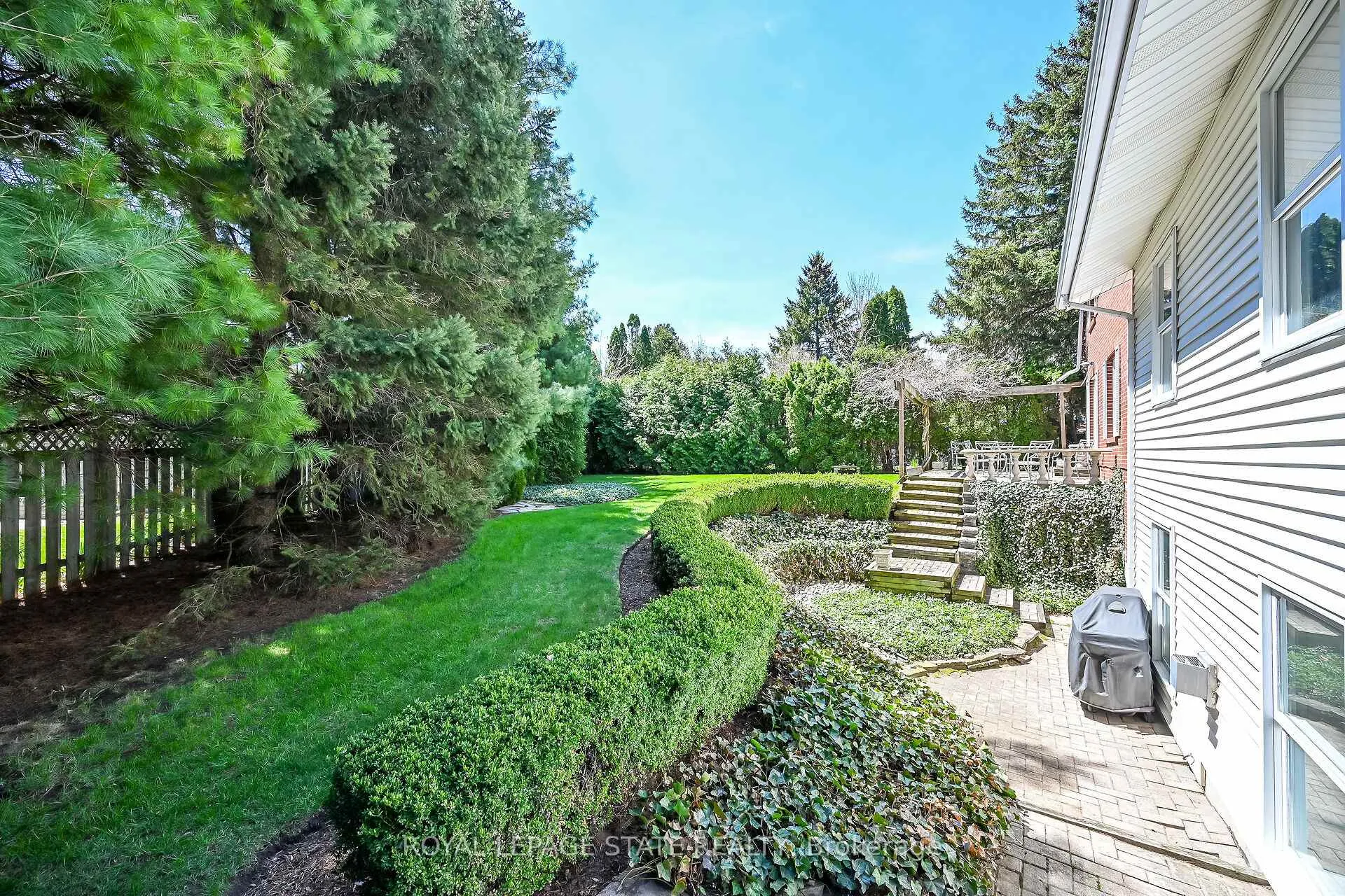Photo 16 of 126 Forest Hill Crescent, Hamilton, Red Hill — HOMEH
