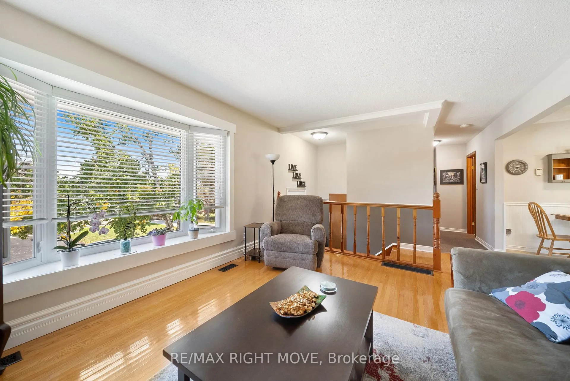 Photo 9 of 68 Quinn Avenue, Orillia — HOMEH