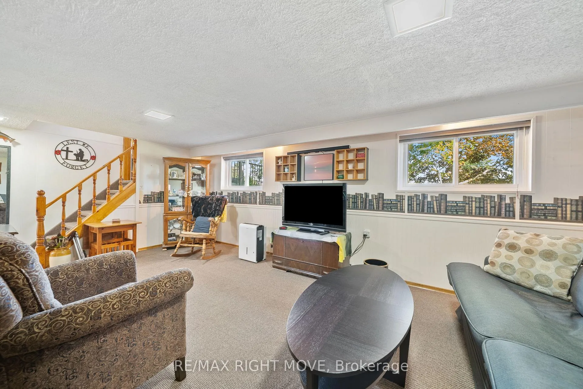 Photo 22 of 68 Quinn Avenue, Orillia — HOMEH