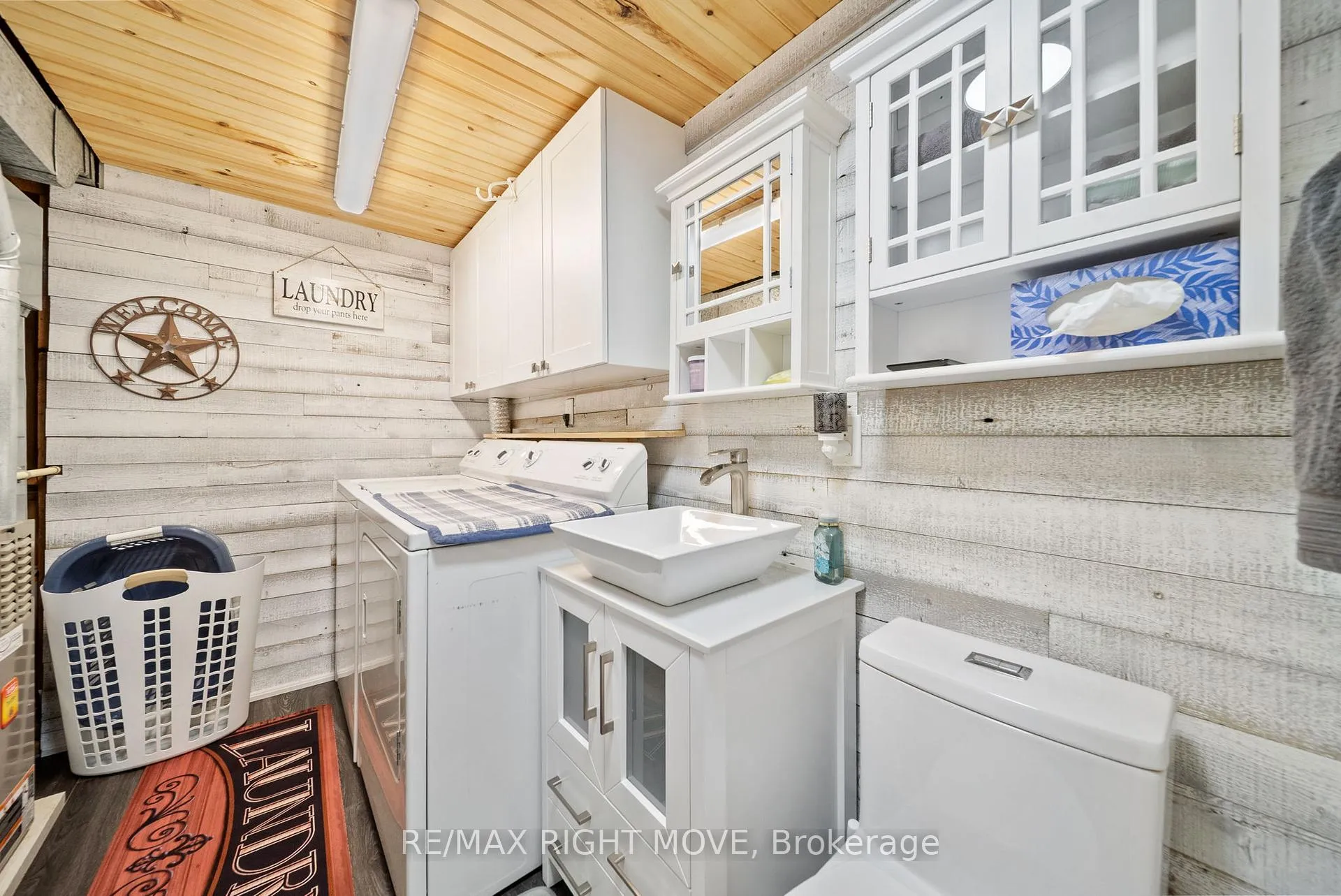 Photo 24 of 68 Quinn Avenue, Orillia — HOMEH