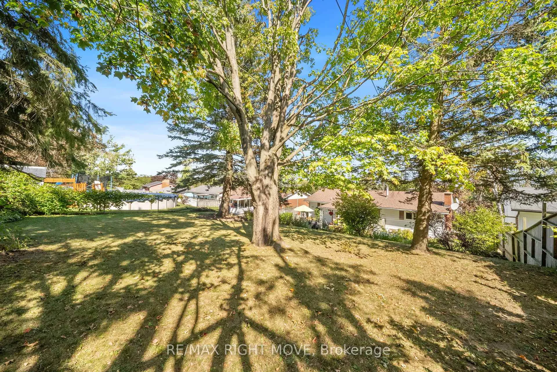 Photo 32 of 68 Quinn Avenue, Orillia — HOMEH