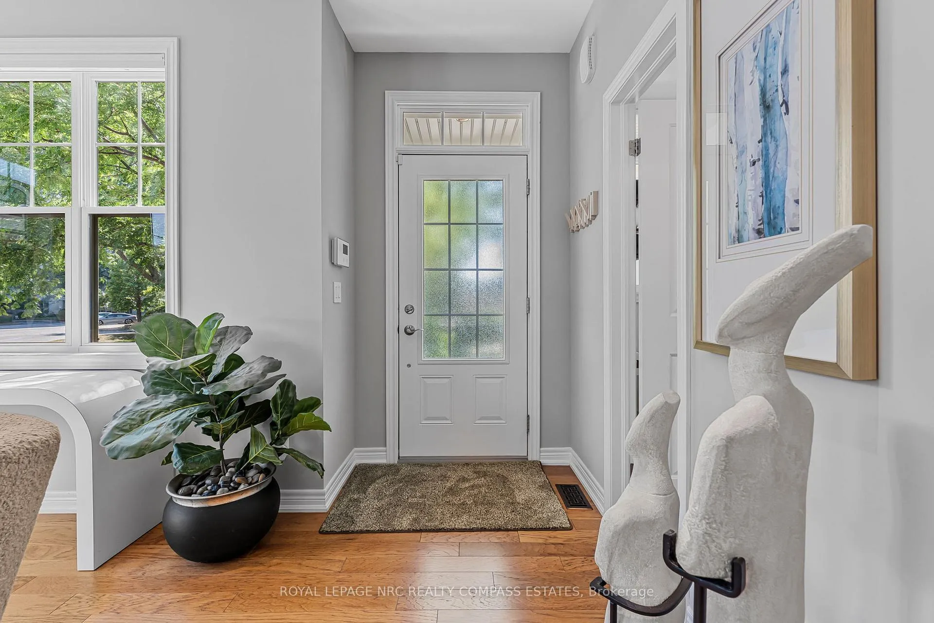Photo 6 of 21 Willow Bank Common, St. Catharines, Grapeview — HOMEH