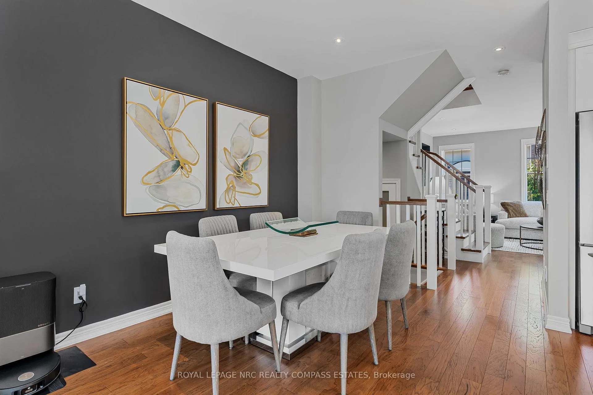 Photo 14 of 21 Willow Bank Common, St. Catharines, Grapeview — HOMEH