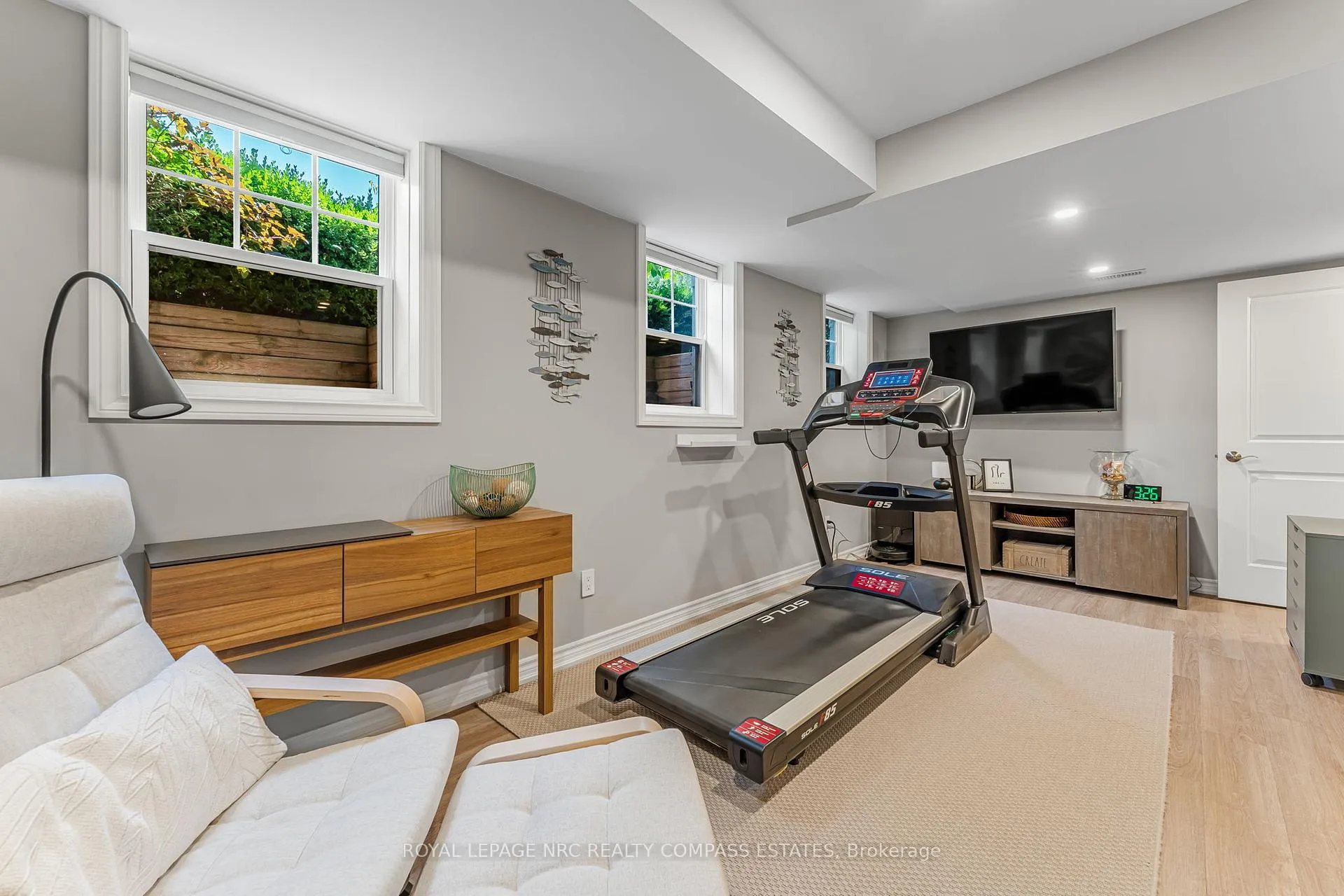 Photo 38 of 21 Willow Bank Common, St. Catharines, Grapeview — HOMEH