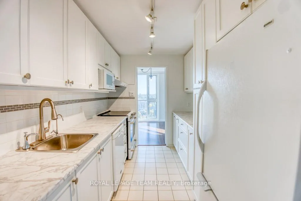 Photo 5 of Unit 2201, 1025 Richmond Road, Ottawa, Woodroffe — HOMEH