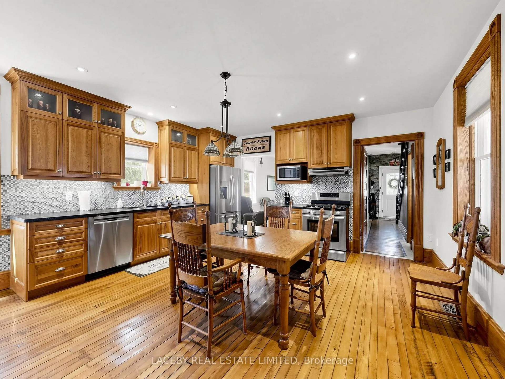 Photo 8 of 51 Balsam Road, Ramara, Atherley — HOMEH