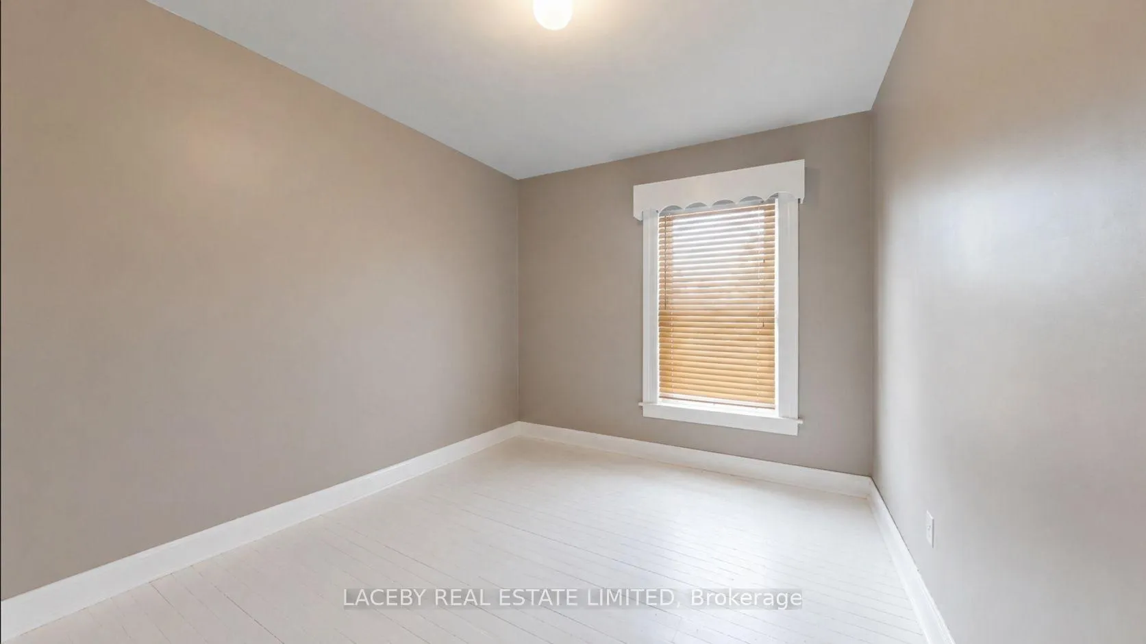 Photo 12 of 51 Balsam Road, Ramara, Atherley — HOMEH