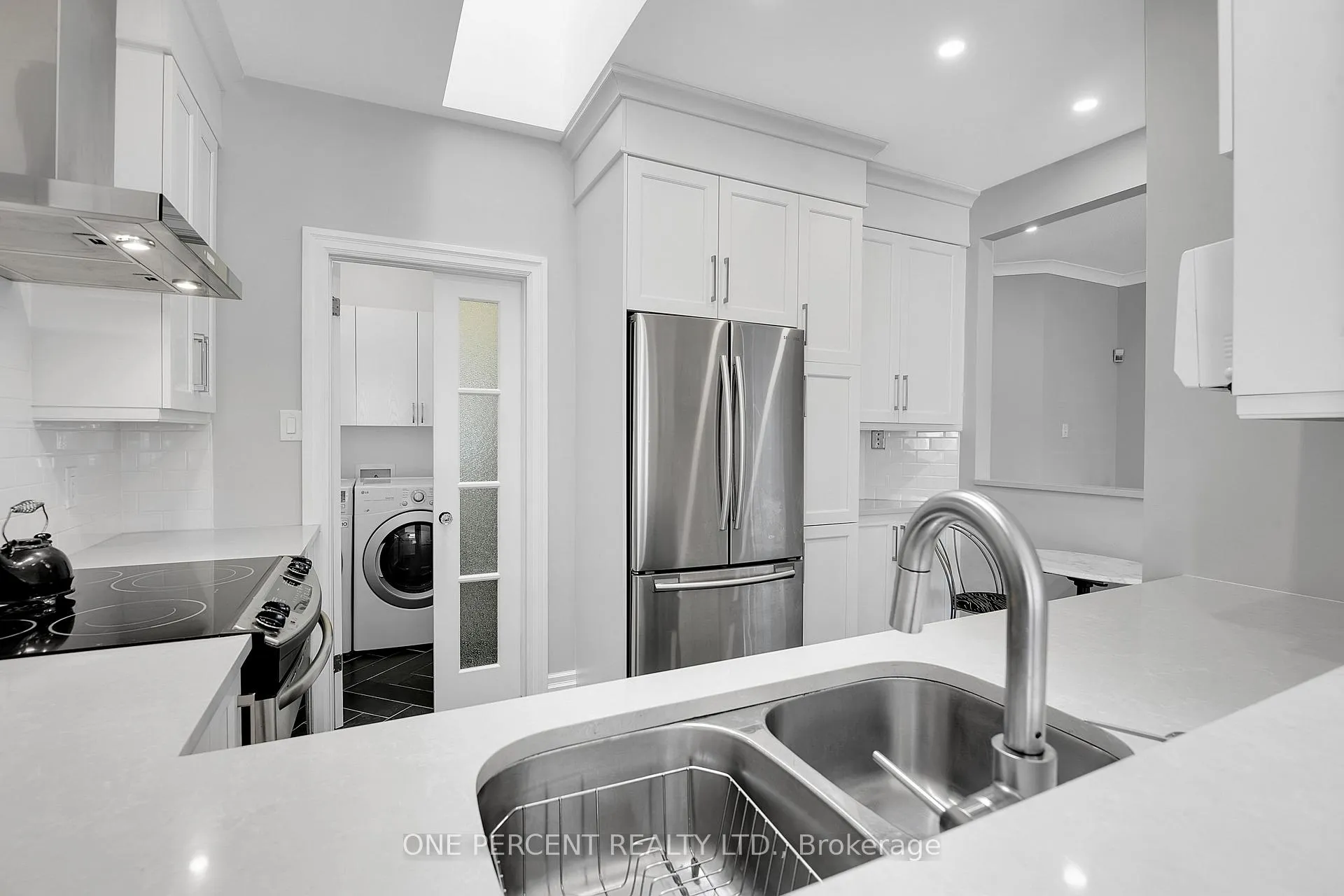 Photo 16 of Unit 15, 1240 Kilborn Place, Ottawa, Alta Vista — HOMEH