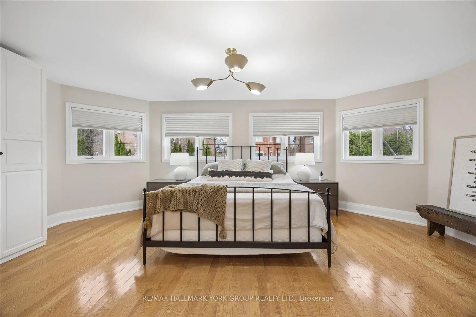 Photo 22 of 123 Brookeview Drive, Aurora, Aurora Highlands — HOMEH