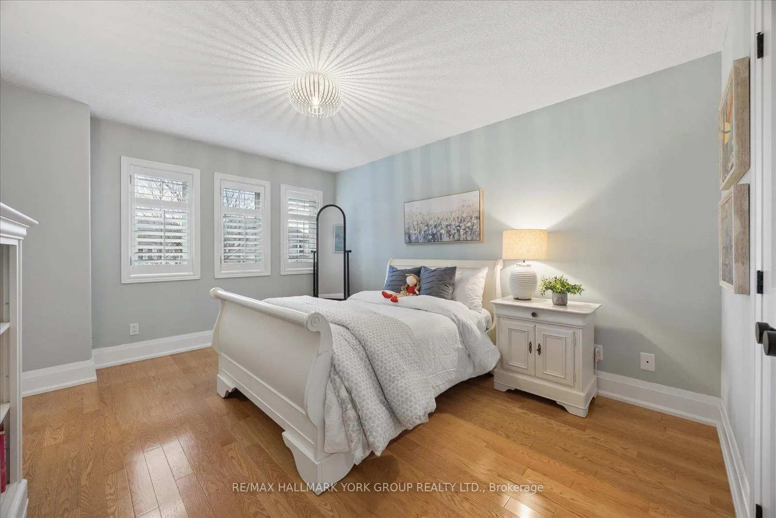 Photo 27 of 123 Brookeview Drive, Aurora, Aurora Highlands — HOMEH