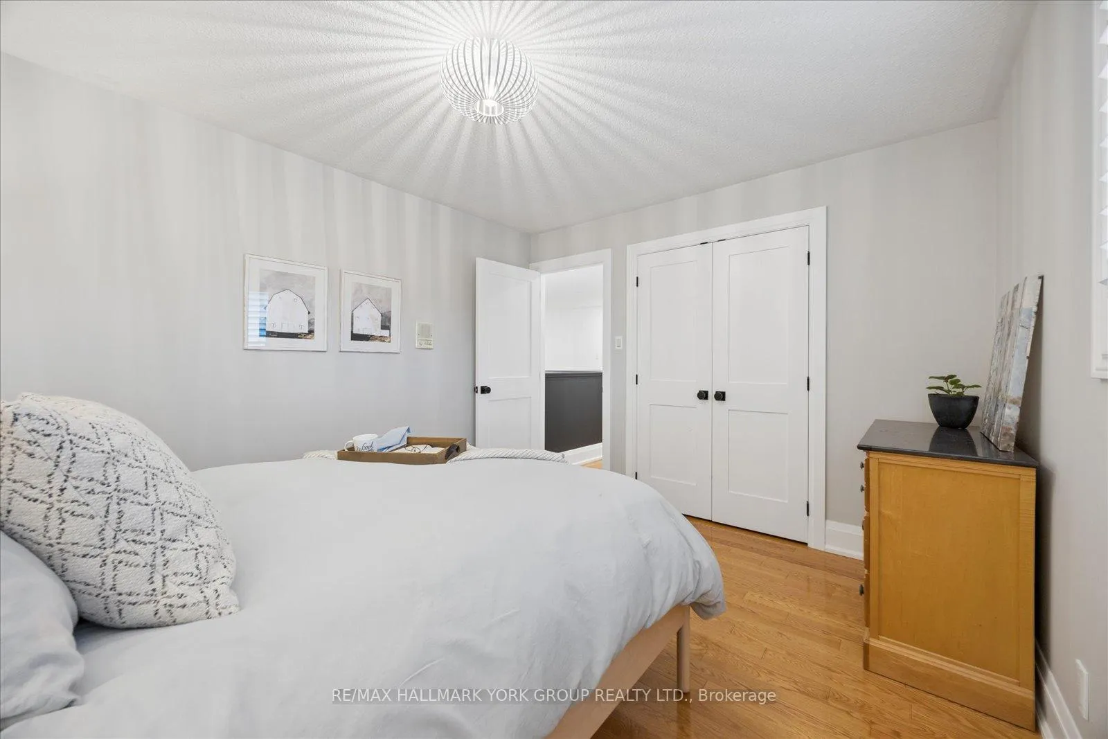 Photo 30 of 123 Brookeview Drive, Aurora, Aurora Highlands — HOMEH