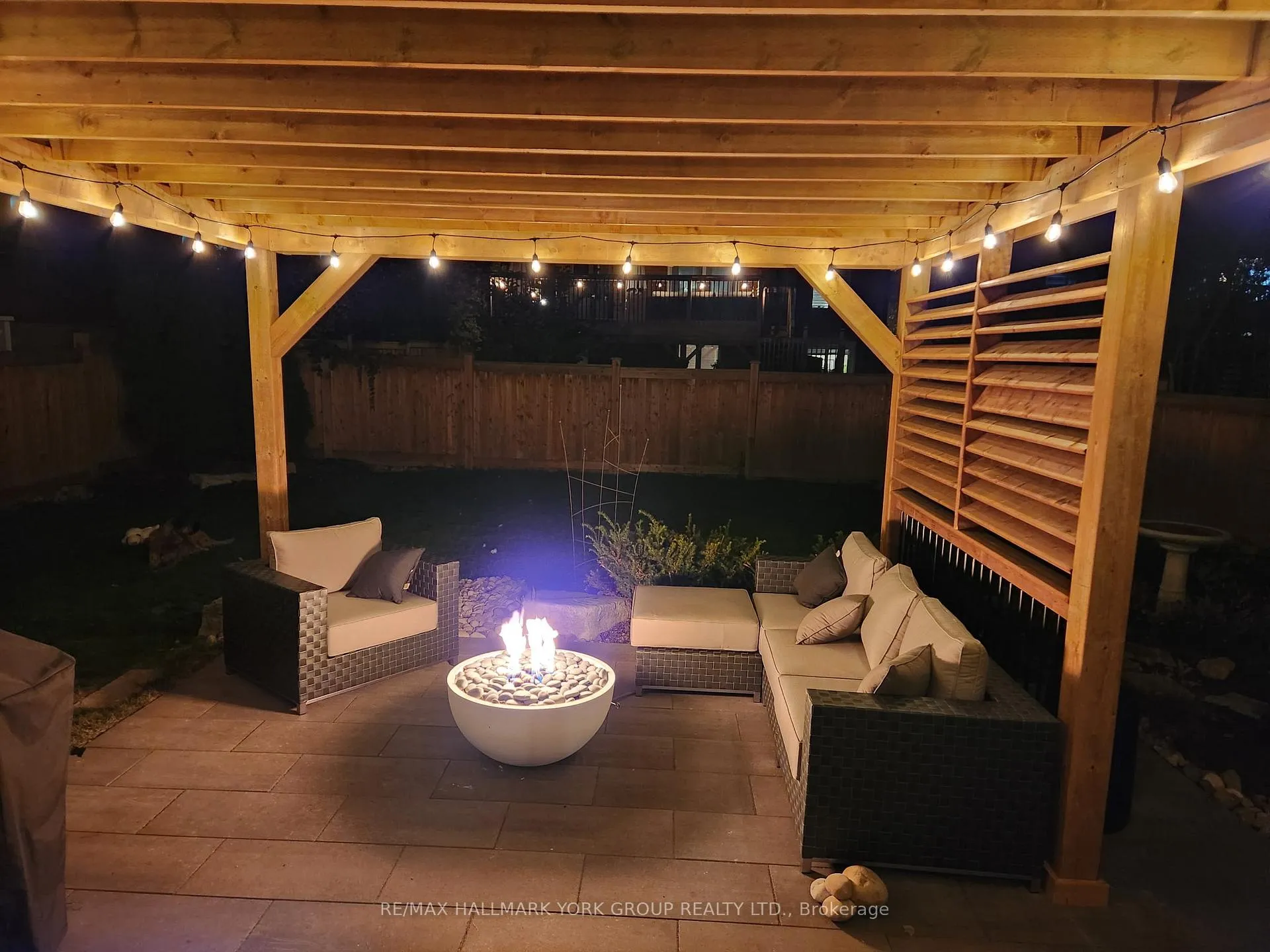 Photo 48 of 123 Brookeview Drive, Aurora, Aurora Highlands — HOMEH
