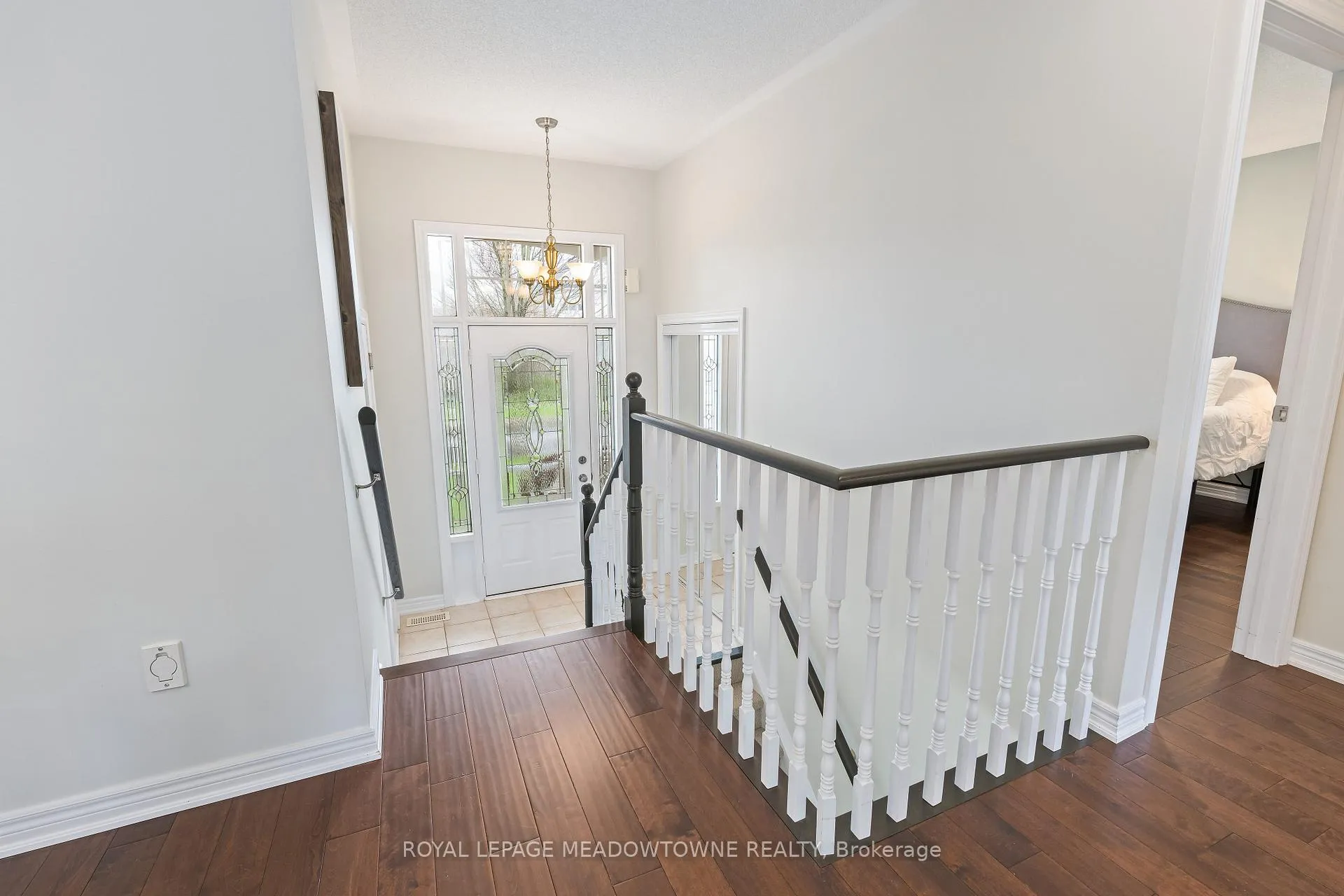 Photo 7 of 8 Bonnette Street, Halton Hills, Acton — HOMEH
