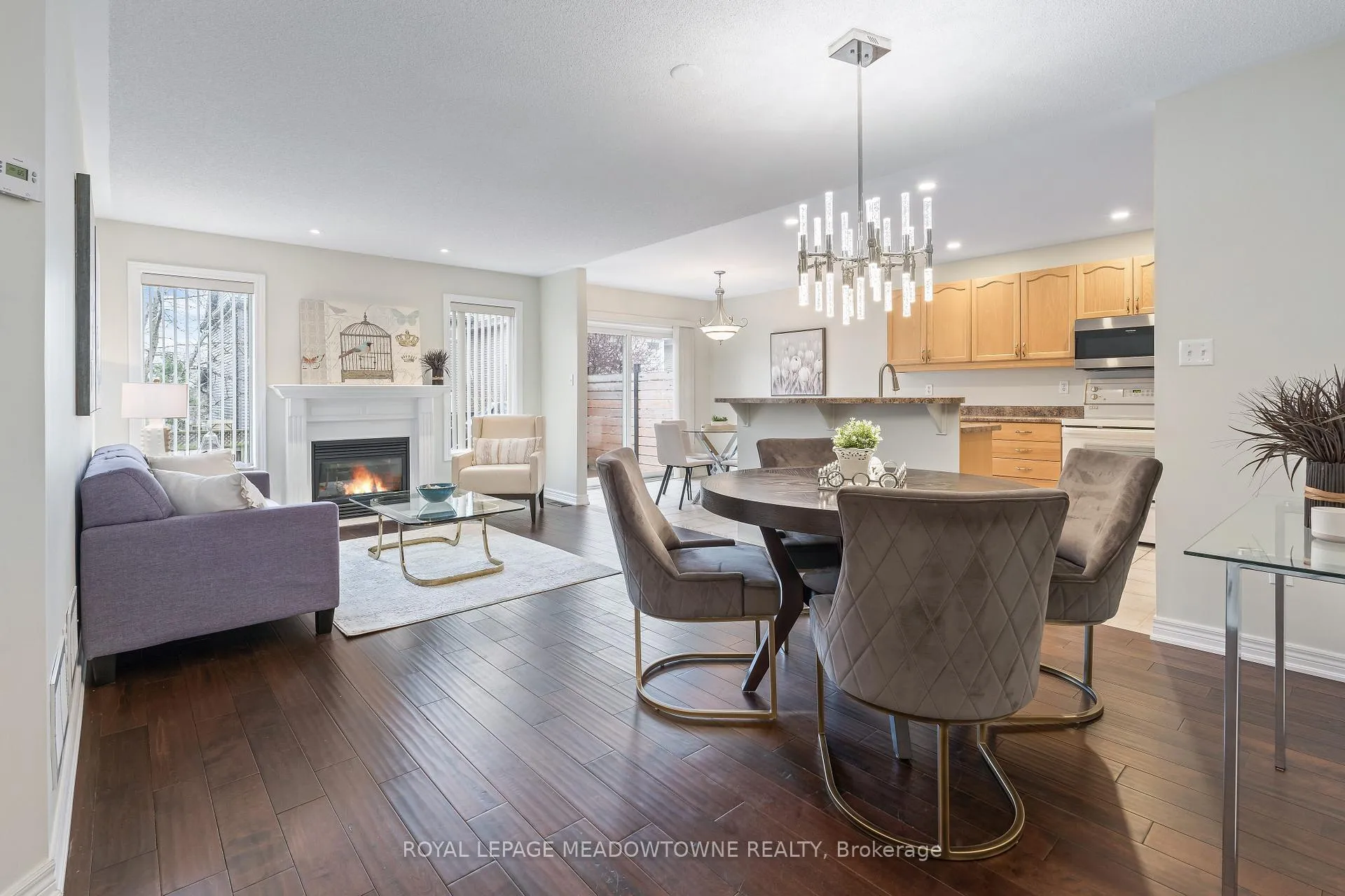 Photo 8 of 8 Bonnette Street, Halton Hills, Acton — HOMEH