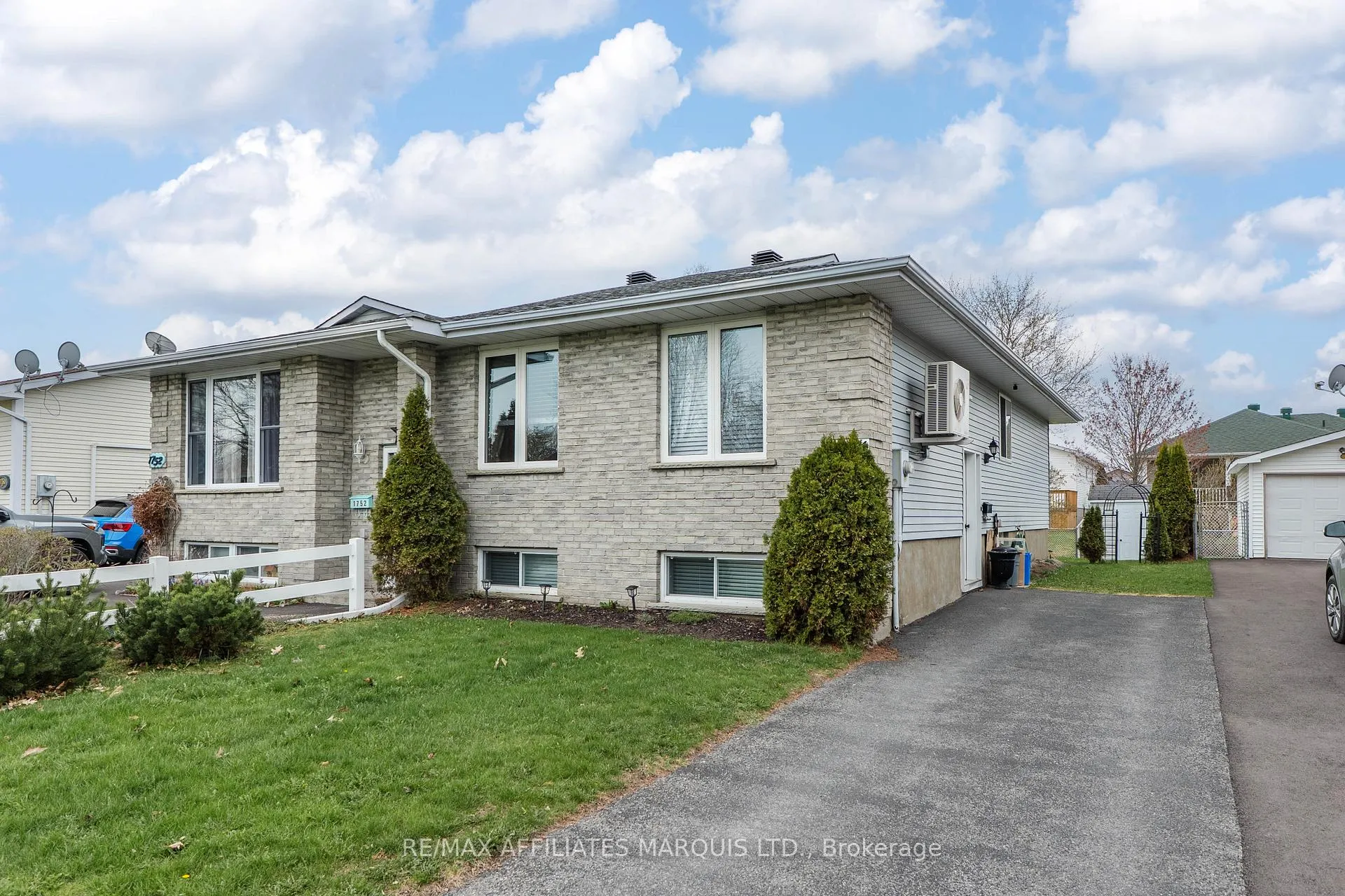 Photo 1 of 1754 Branch Drive, Cornwall — HOMEH
