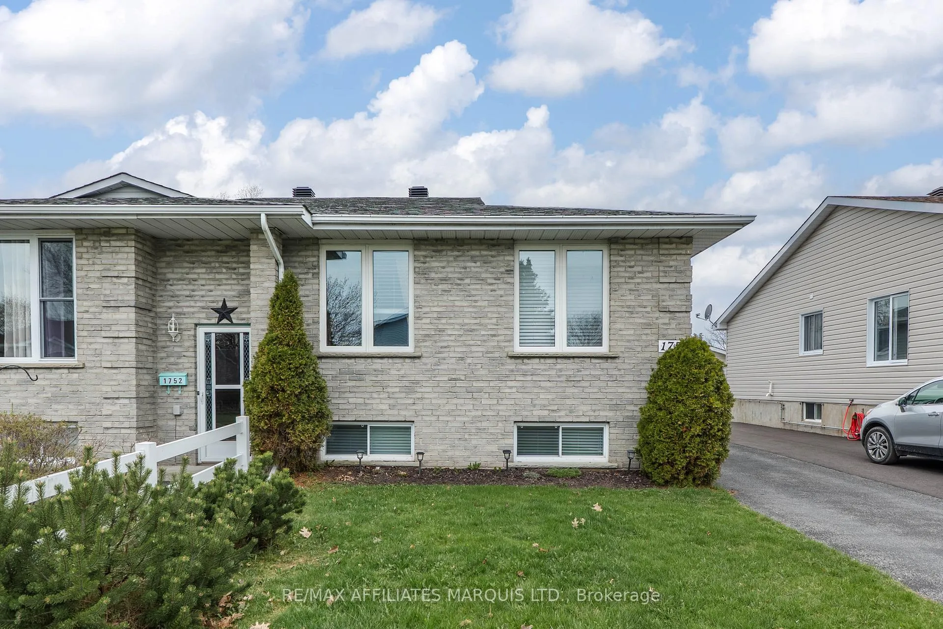Photo 2 of 1754 Branch Drive, Cornwall — HOMEH