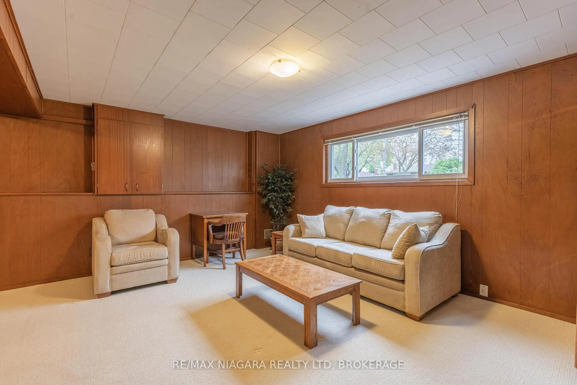 Photo 21 of 28 Viking Drive, St. Catharines, Bunting/Linwell — HOMEH