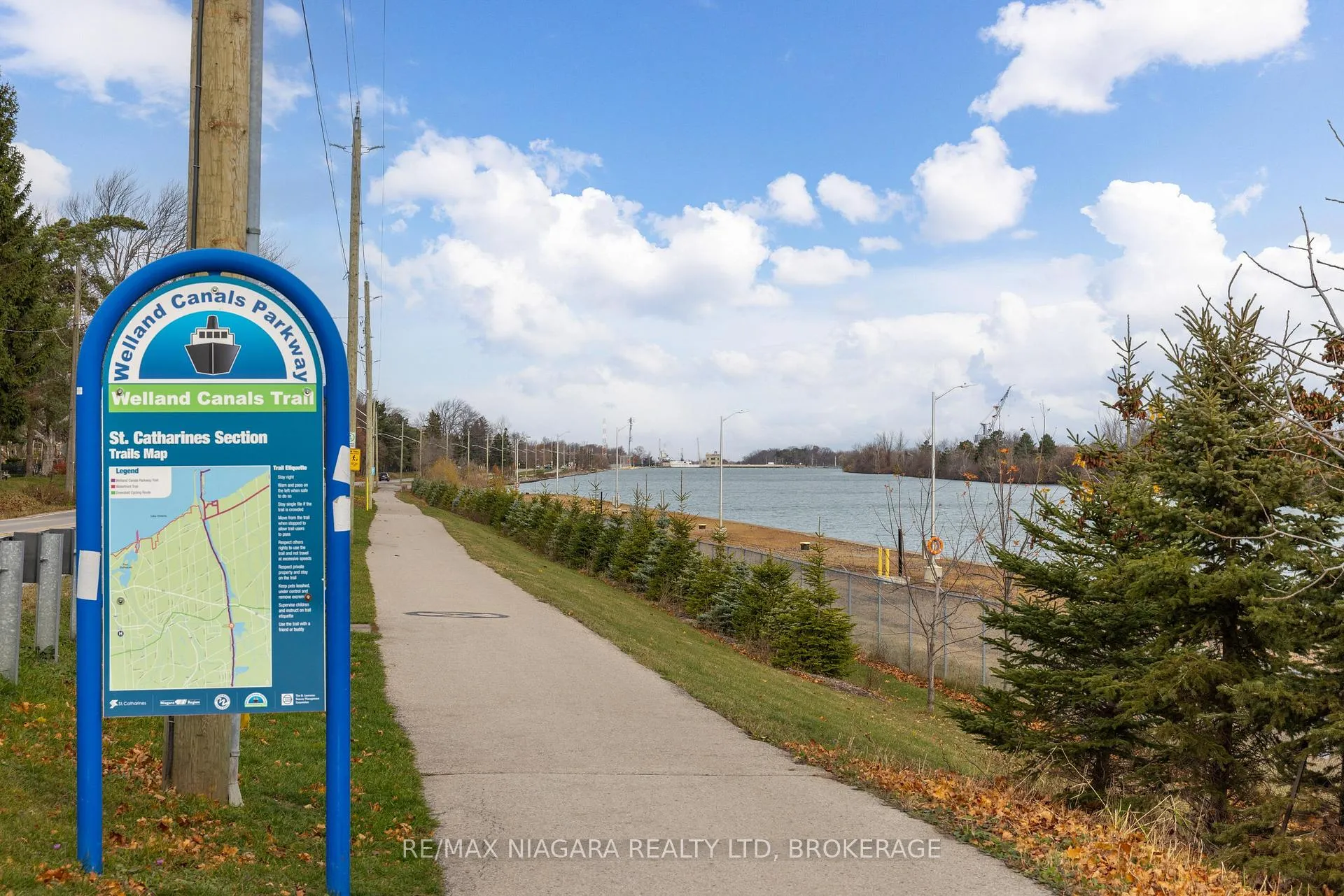 Photo 39 of 28 Viking Drive, St. Catharines, Bunting/Linwell — HOMEH