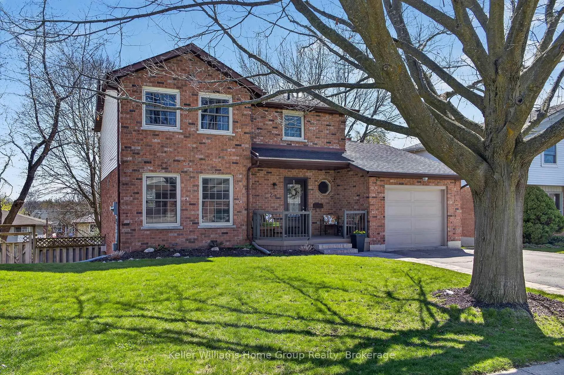 Photo 3 of 21 Brazolot Drive, Guelph, Kortright West — HOMEH