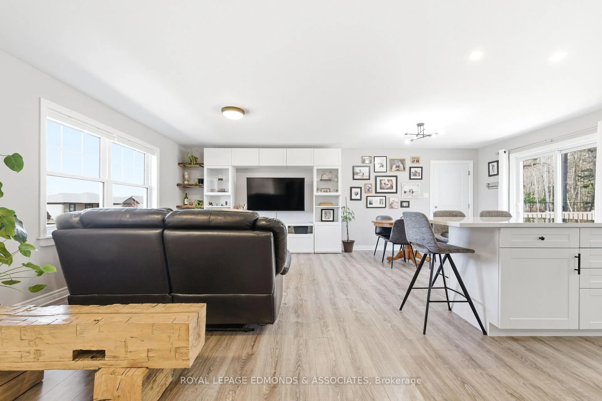 Photo 7 of 45 Dustin Drive, Petawawa — HOMEH