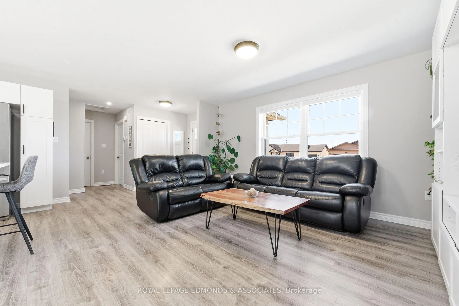 Photo 9 of 45 Dustin Drive, Petawawa — HOMEH