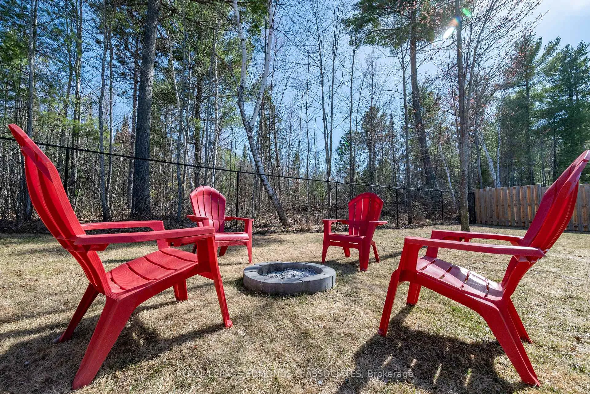 Photo 26 of 45 Dustin Drive, Petawawa — HOMEH