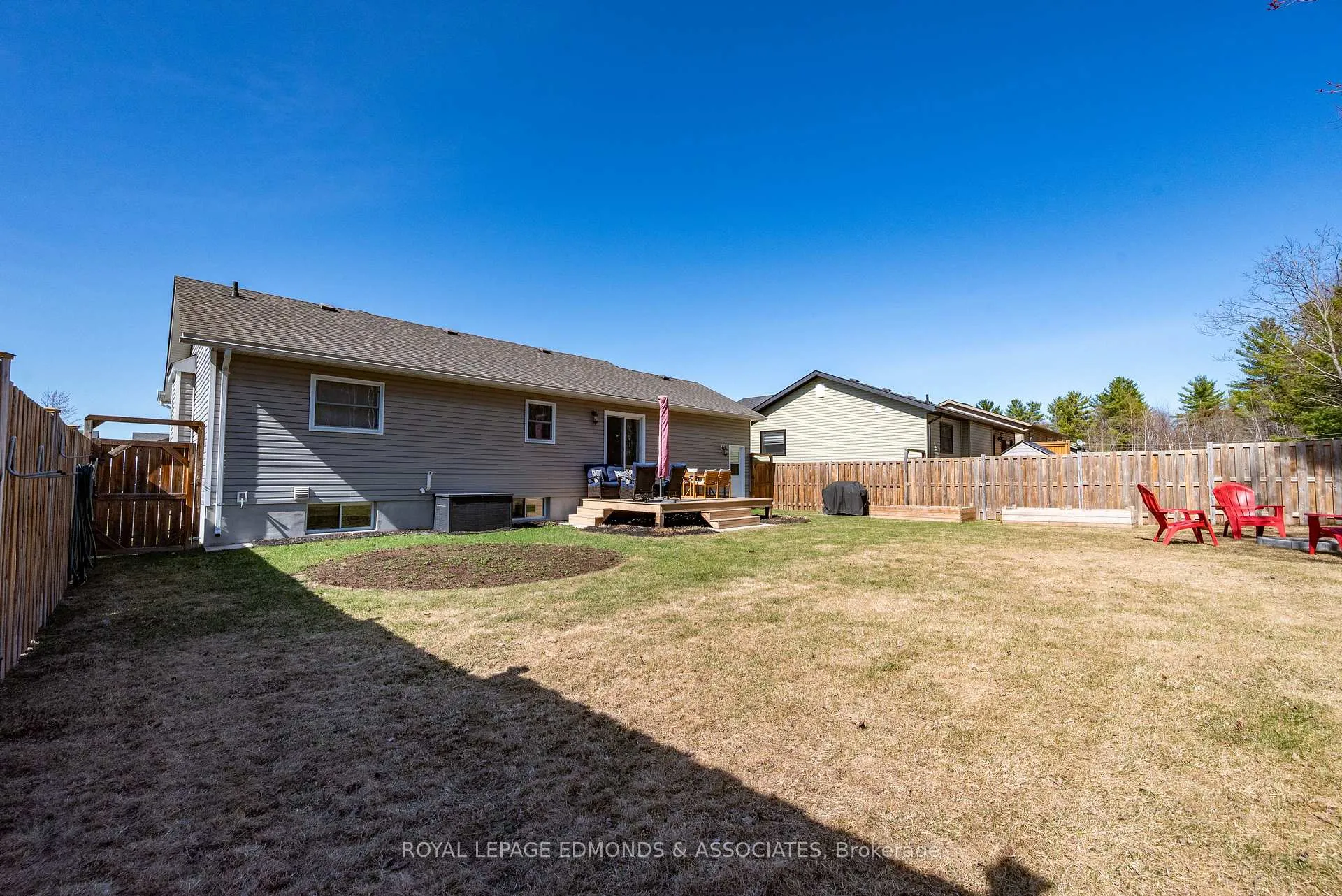 Photo 28 of 45 Dustin Drive, Petawawa — HOMEH