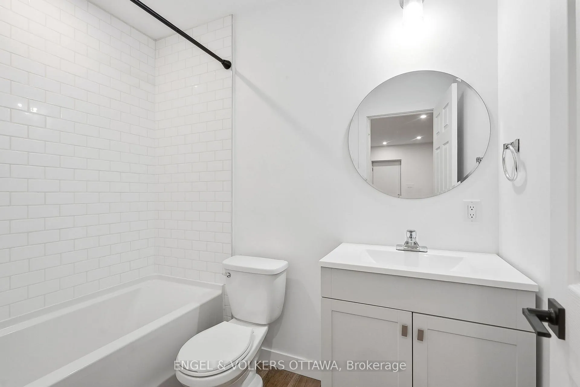 Photo 13 of Unit B, 322 Frontenac Street, Ottawa, Vanier — HOMEH
