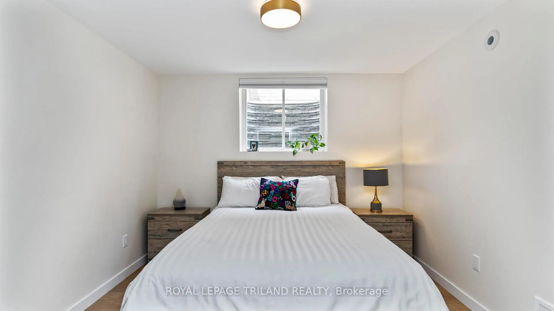 Photo 22 of 60 Ashberry Place, St. Thomas — HOMEH