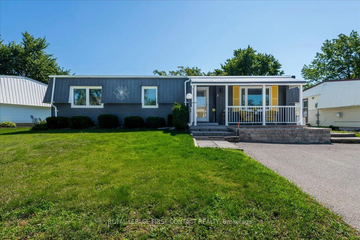 Photo 2 of 5 Terra Nova Arm, Innisfil, Rural Innisfil — HOMEH