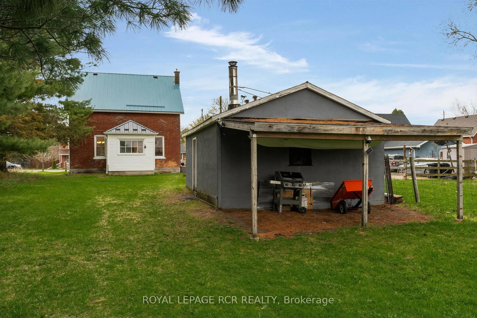 Photo 32 of 8159 Main Street, Adjala-Tosorontio, Everett — HOMEH