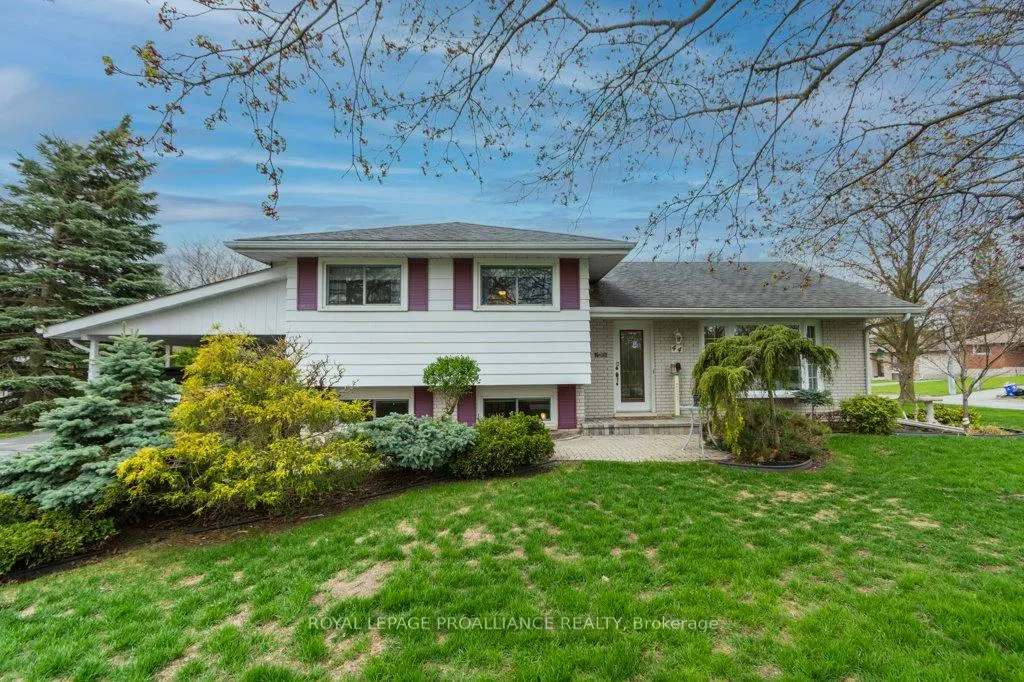 Photo 1 of 44 Shoniker Avenue, Quinte West, Trenton Ward — HOMEH