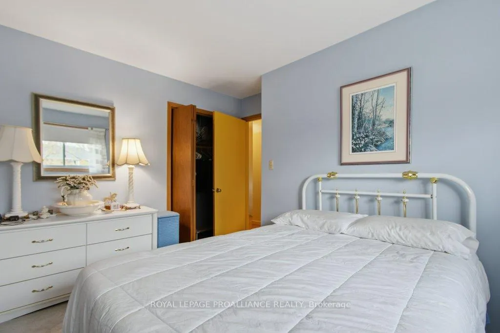 Photo 16 of 44 Shoniker Avenue, Quinte West, Trenton Ward — HOMEH